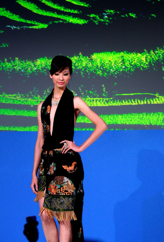 Một số gương mặt người mẫu khác của Newtalent. Một số gương mặt người mẫu khác của Newtalent.