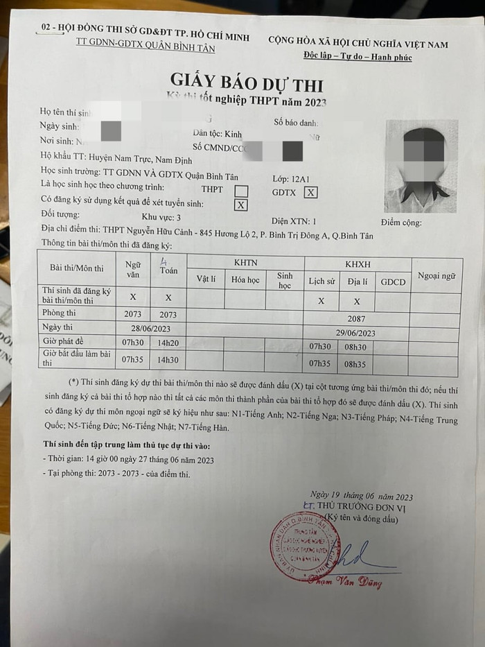 Phiếu báo dự kỳ thi tốt nghiệp trung học phổ thông của em H.C.G. do trung tâm cấp (ảnh: CTV) Phiếu báo dự kỳ thi tốt nghiệp trung học phổ thông của em H.C.G. do trung tâm cấp (ảnh: CTV)