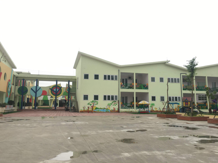 Ngôi trường mầm non trên 61 tỷ đồng được người dân cho rằng không tương xứng với số tiền ngân sách bỏ ra. Ảnh: Vũ Phương. Ngôi trường mầm non trên 61 tỷ đồng được người dân cho rằng không tương xứng với số tiền ngân sách bỏ ra. Ảnh: Vũ Phương.