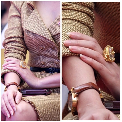 Cộng hưởng thêm vào đó, chiếc nhẫn hình vương miện gắn đá quý lóng lánh, to bản tôn thêm vẻ sang trọng, đôi giày với chiếc đế rễ cây tăng thêm "chất chơi" cho người đẹp. Chiếc đồng hồ cô đeo cũng được dự đoán có giá "cắt cổ". Cộng hưởng thêm vào đó, chiếc nhẫn hình vương miện gắn đá quý lóng lánh, to bản tôn thêm vẻ sang trọng, đôi giày với chiếc đế rễ cây tăng thêm "chất chơi" cho người đẹp. Chiếc đồng hồ cô đeo cũng được dự đoán có giá "cắt cổ".