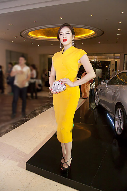 Thiết kế không cầu kỳ nhưng sắc vàng ấn tượng đã góp phần tạo nên điểm nhấn Thiết kế không cầu kỳ nhưng sắc vàng ấn tượng đã góp phần tạo nên điểm nhấn