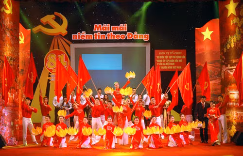 Đảng ta là một Đảng cầm quyền, nước ta là nước dân chủ