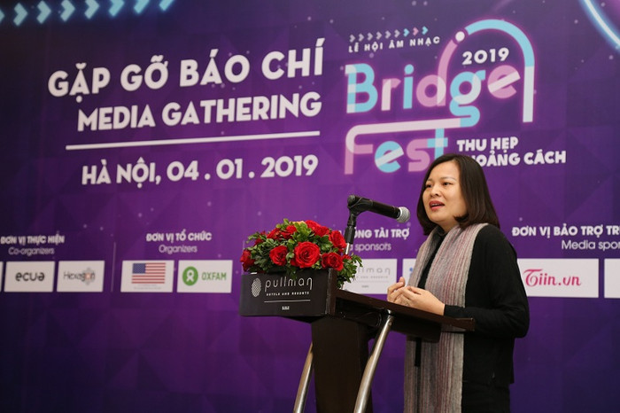 Bà Vũ Thị Quỳnh Hoa, Đại diện Oxfam chia sẻ về BridgeFest 2019 và chiến dịch Thu hẹp Khoảng cách