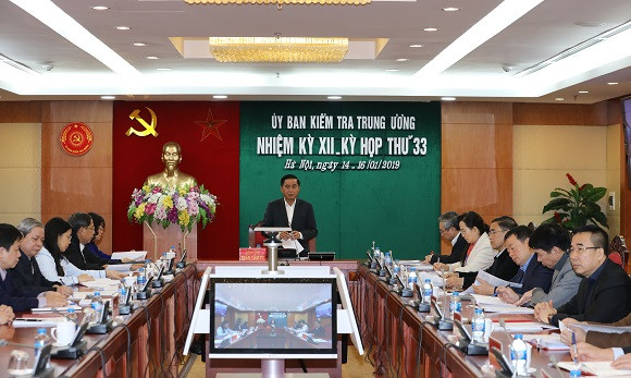 Khai trừ khỏi Đảng một Đại tá vi phạm, khiển trách, cảnh cáo 2 lãnh đạo tỉnh Khai trừ khỏi Đảng một Đại tá vi phạm, khiển trách, cảnh cáo 2 lãnh đạo tỉnh