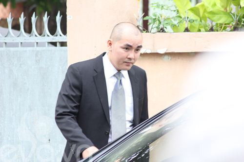 Anh trai Tăng Thanh Hà trong đám cưới em gái.