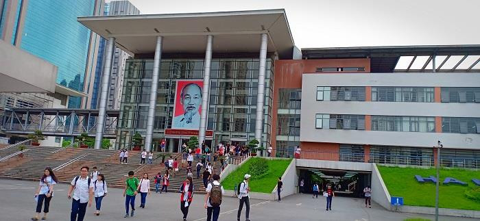 Kỳ thi chung tuyển sinh vào lớp 10 tại Hà Nội đã kết thúc. Chúc các sĩ tử sẽ đạt được kết quả cao! (Ảnh: Vũ Ninh)