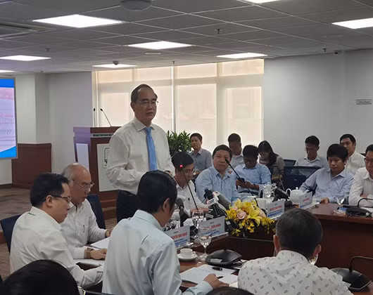 Bí thư Nguyễn Thiện Nhân nói về quy trình xử lý các nguyên lãnh đạo thành phố có vi phạm (ảnh: P.L)