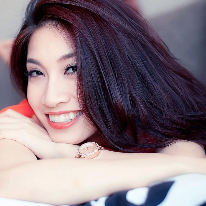 Ca sỹ "đất cảng" đã từng nghĩ cưới là để cho vui thôi... Ca sỹ "đất cảng" đã từng nghĩ cưới là để cho vui thôi...