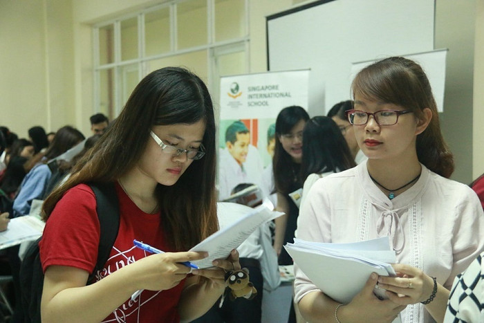 Tâm lý chung của nhiều trường sư phạm hiện nay là hoang mang, chưa biết đi đâu về đâu (Ảnh:L.H) Tâm lý chung của nhiều trường sư phạm hiện nay là hoang mang, chưa biết đi đâu về đâu (Ảnh:L.H)