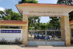 Giáo viên làm chủ hụi, chơi hụi, chơi số đề trong trường học có phù hợp không? ảnh 2