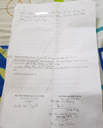 Trích biên bản làm việc của địa phương với gia đình ở địa chỉ 73/5, xác nhận cô P. có dạy thêm (ảnh: P.L) Trích biên bản làm việc của địa phương với gia đình ở địa chỉ 73/5, xác nhận cô P. có dạy thêm (ảnh: P.L)