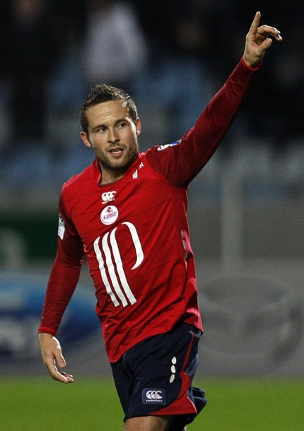 Cabaye đã có một mùa giải đáng nhớ trong màu áo Lille Cabaye đã có một mùa giải đáng nhớ trong màu áo Lille