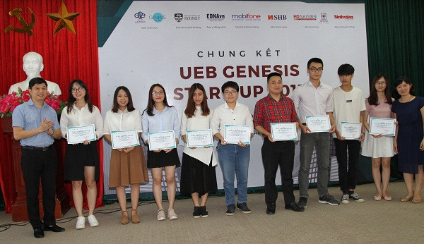 Các đội tuyển xuất sắc tại vòng chung kết cuộc thi “Khởi nghiệp cùng UEB Genesis 2017”. Các đội tuyển xuất sắc tại vòng chung kết cuộc thi “Khởi nghiệp cùng UEB Genesis 2017”.
