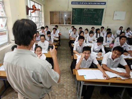 Số liệu thống kê từ Bộ Giáo dục và Đào tạo cho thấy tổng số học sinh, sinh viên cả nước khoảng 22,21 triệu. (Ảnh minh họa: Báo Lao động) Số liệu thống kê từ Bộ Giáo dục và Đào tạo cho thấy tổng số học sinh, sinh viên cả nước khoảng 22,21 triệu. (Ảnh minh họa: Báo Lao động)