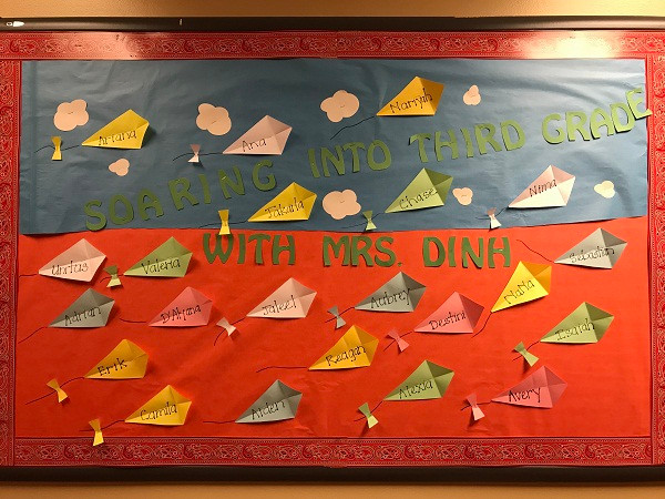 Trang trí lớp học cho học sinh tiểu học tại Mỹ rất sinh động. Trang trí lớp học cho học sinh tiểu học tại Mỹ rất sinh động.