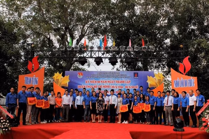 Lễ hội văn hóa học sinh sinh viên lần thứ VIII và kỷ niệm 88 năm ngày thành lập Đoàn tại tỉnh Bà Rịa -Vũng Tàu