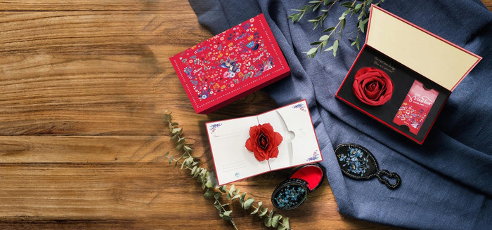 Bộ hộp quà tặng 8.3 siêu độc đáo chỉ có tại VinMart với 4 mức giá từ 300.000 VNĐ – 2.000.000 VNĐ cho khách hàng lựa chọn Bộ hộp quà tặng 8.3 siêu độc đáo chỉ có tại VinMart với 4 mức giá từ 300.000 VNĐ – 2.000.000 VNĐ cho khách hàng lựa chọn