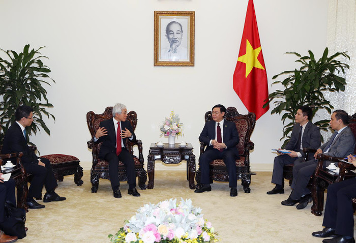 Phó Thủ tướng Vương Đình Huệ tiếp ông Nobiru Adachi, Giám đốc điều hành cấp cao của Tập đoàn J Trust (Nhật Bản). Ảnh: VGP Phó Thủ tướng Vương Đình Huệ tiếp ông Nobiru Adachi, Giám đốc điều hành cấp cao của Tập đoàn J Trust (Nhật Bản). Ảnh: VGP