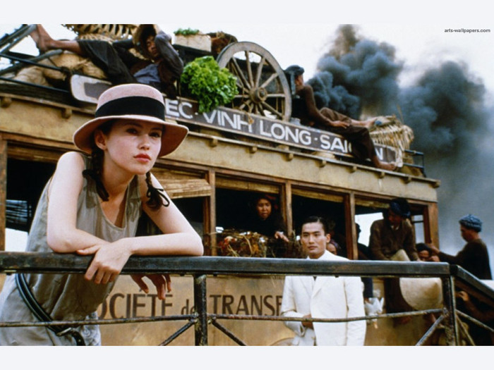 Người tình (L'Amant), bộ phim điện ảnh Pháp năm 1992 dựa theo tự truyện của Marguerite Duras, kể về câu truyện tình yêu của một cô gái trẻ người Pháp 15 tuổi với một đàn ông gốc Hoa tại Việt Nam năm 1929, được đề cử một số giải thưởng và gây nhiều tranh cãi. Tại Mỹ, do bị cho là phim khiêu dâm, sau khi được kiểm duyệt khắt khe (tương tự như Basic Instinct phát hành cùng năm), phim đã bị cắt xén và giới hạn khi công chiếu. Người tình (L'Amant), bộ phim điện ảnh Pháp năm 1992 dựa theo tự truyện của Marguerite Duras, kể về câu truyện tình yêu của một cô gái trẻ người Pháp 15 tuổi với một đàn ông gốc Hoa tại Việt Nam năm 1929, được đề cử một số giải thưởng và gây nhiều tranh cãi. Tại Mỹ, do bị cho là phim khiêu dâm, sau khi được kiểm duyệt khắt khe (tương tự như Basic Instinct phát hành cùng năm), phim đã bị cắt xén và giới hạn khi công chiếu.