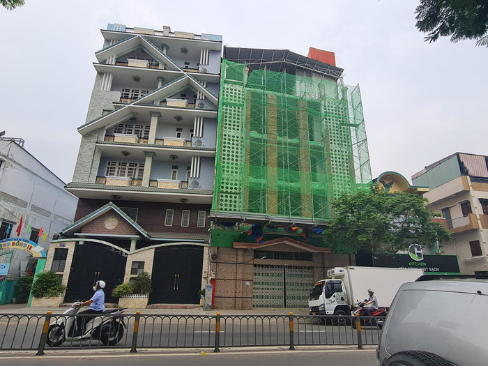 Tính đến nay thì cơ sở ở đường Nguyễn Văn Luông, quận 6 của trường Đào Duy Anh vẫn sửa chữa (ảnh: P.L) Tính đến nay thì cơ sở ở đường Nguyễn Văn Luông, quận 6 của trường Đào Duy Anh vẫn sửa chữa (ảnh: P.L)