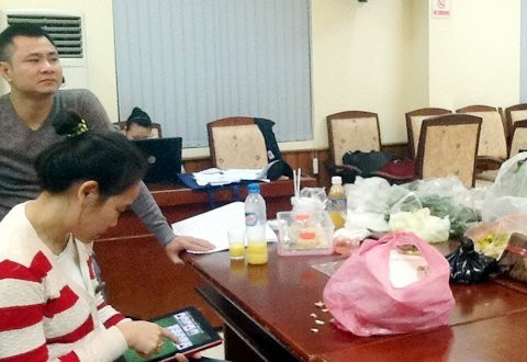 La liệt đồ ăn vặt tại hậu trường Táo Quân 2013.