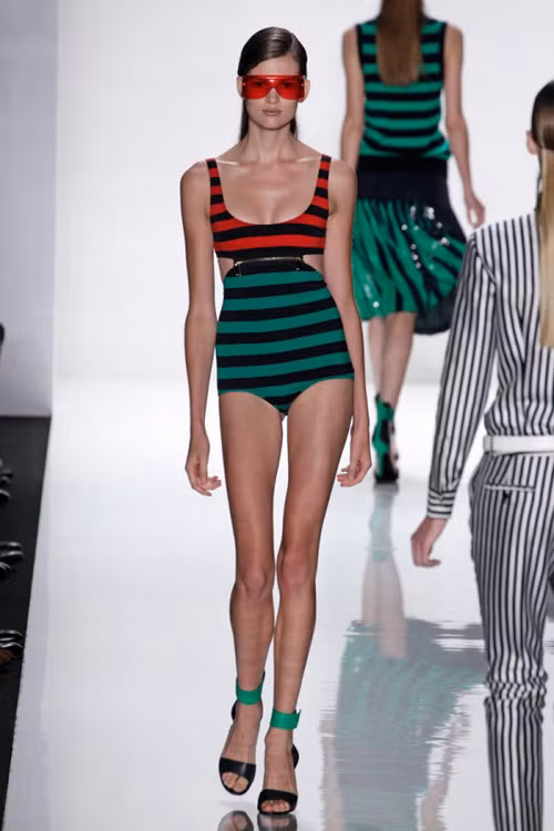 Kors by Michael Kors khai thác theo phong cách khỏe khoắn