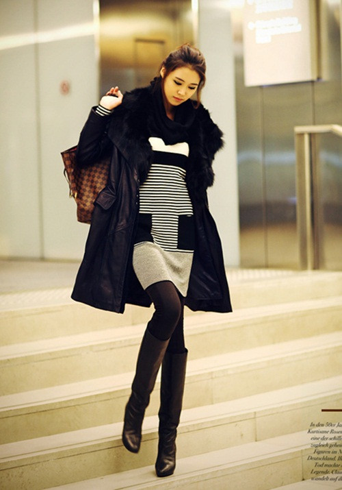 Bên cạnh đó, những gam mày nâu.. Bên cạnh đó, những gam mày nâu..