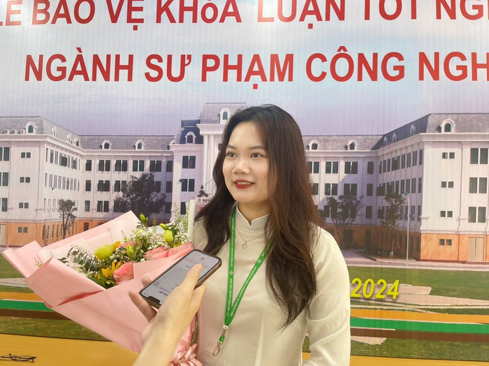 Hoàng Thị Diệu Linh – Sinh viên lớp K65SPCNA, ngành Sư phạm công nghệ, Học viện Nông nghiệp Việt Nam. Ảnh: NTCC 0137634dd0e473ba2af5.jpg