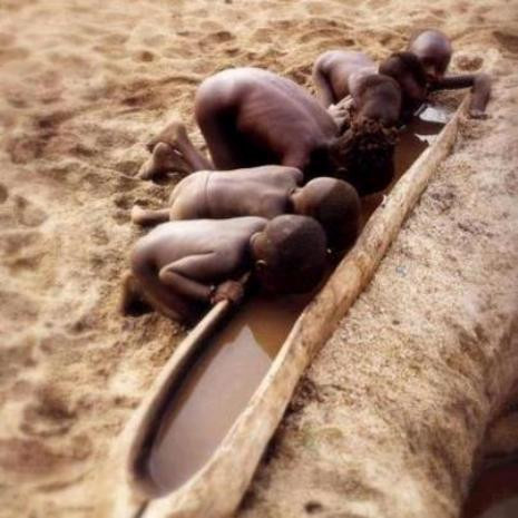 Đừng bao giờ nghĩ bạn bất hạnh nhất thế gian, vì có hàng nghìn người trong xã hội họ mong ước được như bạn Đừng bao giờ nghĩ bạn bất hạnh nhất thế gian, vì có hàng nghìn người trong xã hội họ mong ước được như bạn