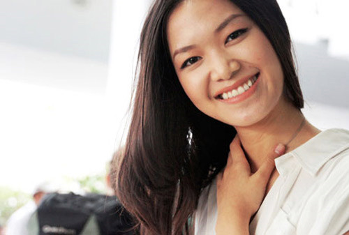 Hoa hậu Việt Nam năm 2008 Thùy Dung trông vẫn thật xinh đẹp và cuốn hút ngay cả khuôn mặt không hề được tô điểm bởi son phấn và những khối hình nhấn nhá. Chính vẻ đẹp tự nhiên, mộc mạc này đã khiến Thùy Duy là một trong số ít người đẹp luôn sẵn sàng trưng mặt mộc. Hoa hậu Việt Nam năm 2008 Thùy Dung trông vẫn thật xinh đẹp và cuốn hút ngay cả khuôn mặt không hề được tô điểm bởi son phấn và những khối hình nhấn nhá. Chính vẻ đẹp tự nhiên, mộc mạc này đã khiến Thùy Duy là một trong số ít người đẹp luôn sẵn sàng trưng mặt mộc.