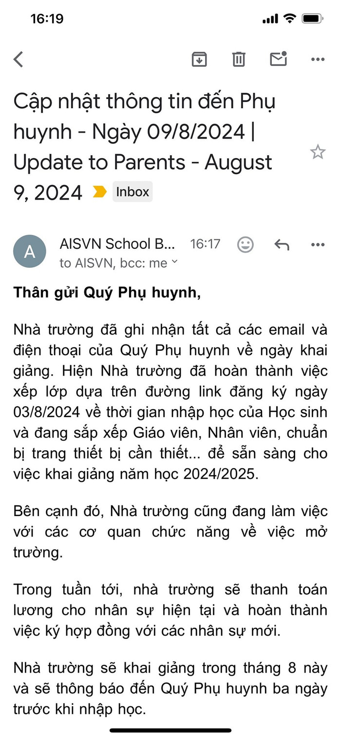 Ảnh chụp một phần email mà bà Nguyễn Thị Út Em gửi tới phụ huynh (ảnh chụp màn hình) thuUtEm.jpg