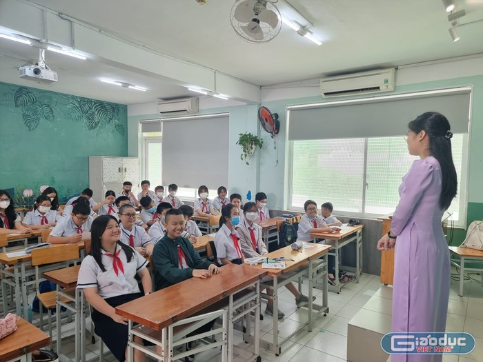 Học sinh Trường trung học cơ sở Nguyễn Du, Quận 1, Thành phố Hồ Chí Minh (ảnh minh họa: V.D) gdvn-hsngduq1tuutruong.jpg