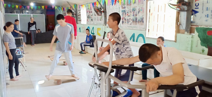 Hàng chục đứa trẻ bơ vơ nếu trung tâm đóng cửa đột ngột (Ảnh:V.N) Hàng chục đứa trẻ bơ vơ nếu trung tâm đóng cửa đột ngột (Ảnh:V.N)