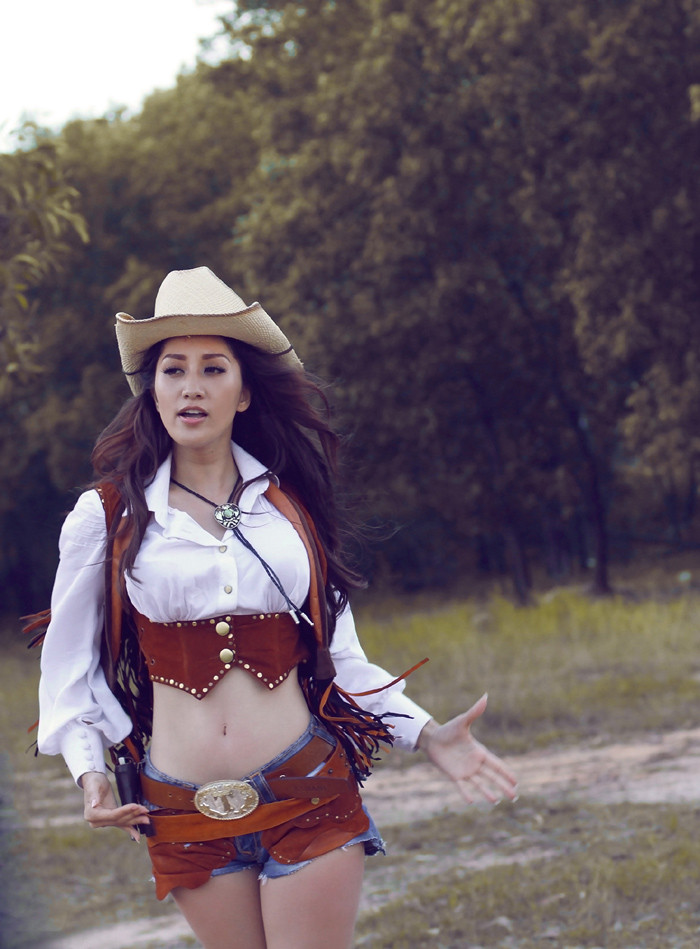 Album hứa hẹn nhiều bất ngờ,thú vị với sự xuất hiện của HLV The Voice-nữ hoàng nhạc dance Thu Minh. Album hứa hẹn nhiều bất ngờ,thú vị với sự xuất hiện của HLV The Voice-nữ hoàng nhạc dance Thu Minh.