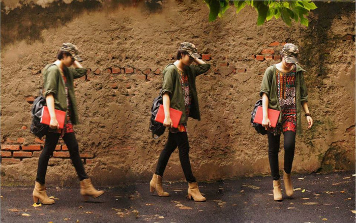 Thêm một công thức mix đồ vô cùng đơn giản để bạn trở thành một cô nàng cá tính: áo thun họa tiết tribal, quần skinny, boot ngắn cổ, áo khoác bộ đội. Chỉ cần khéo léo mix các mầu sắc họa tiết sao cho ăn ý với nhau là bạn đã có ngay một bộ đồ thu chất cực chất, đẹp thật đẹp. Thêm một công thức mix đồ vô cùng đơn giản để bạn trở thành một cô nàng cá tính: áo thun họa tiết tribal, quần skinny, boot ngắn cổ, áo khoác bộ đội. Chỉ cần khéo léo mix các mầu sắc họa tiết sao cho ăn ý với nhau là bạn đã có ngay một bộ đồ thu chất cực chất, đẹp thật đẹp.