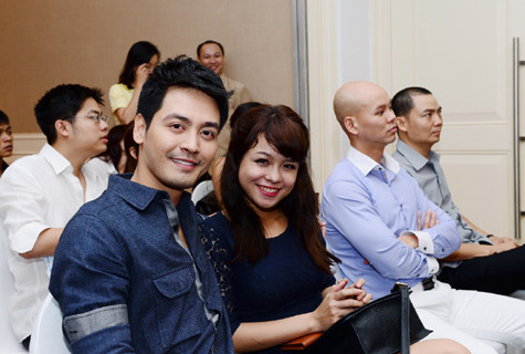 MC Phan Anh và Thái Trinh là một cặp tại Cặp đôi hoàn hảo.