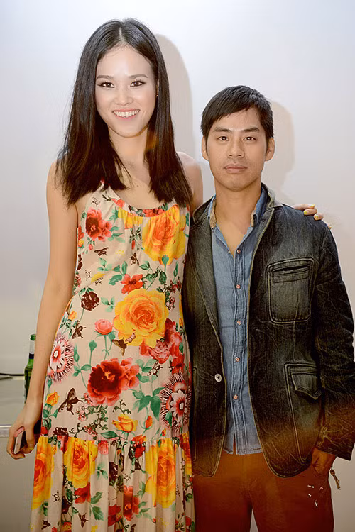 Tuyết Lan hồn nhiên mặc "váy ngủ" đi dự sự kiện