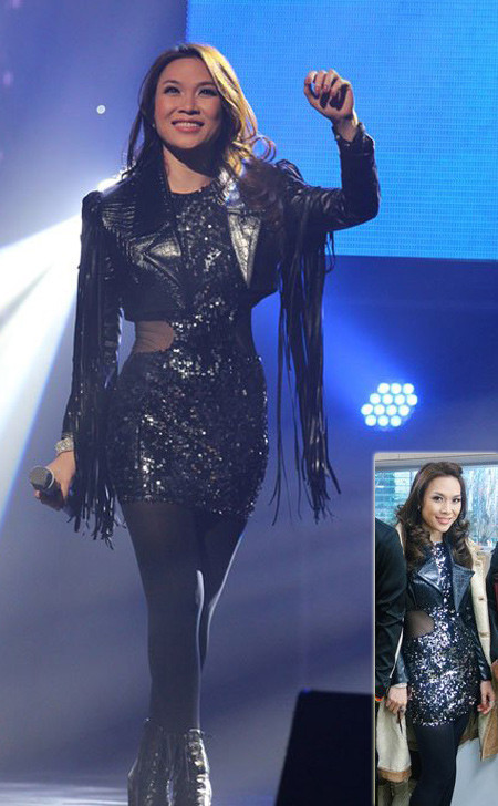 Để đối phó với giá lạnh, chị Myta phải khoác thêm một chiếc jacket da. Trước đó, chị ấy cần thêm một lớp áo choàng nữa để giữ nhiệt.