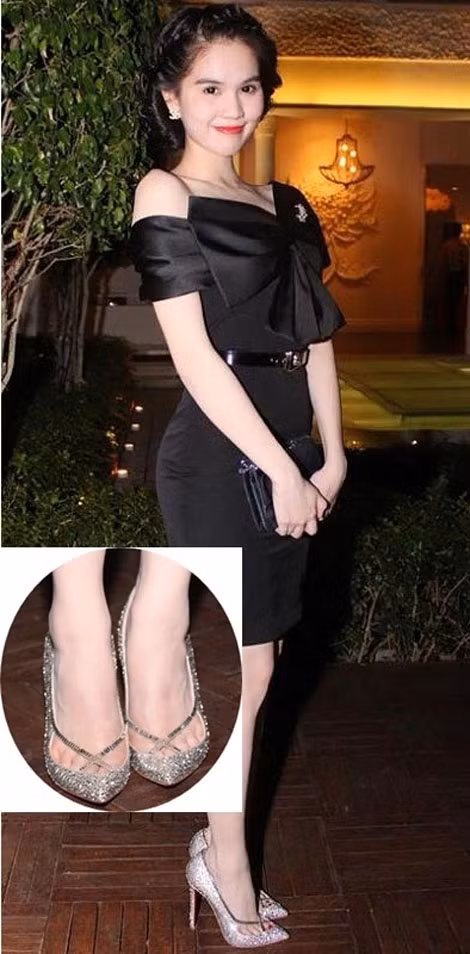Và giày Christian Louboutin giá 4.000 USD của Ngọc Trinh