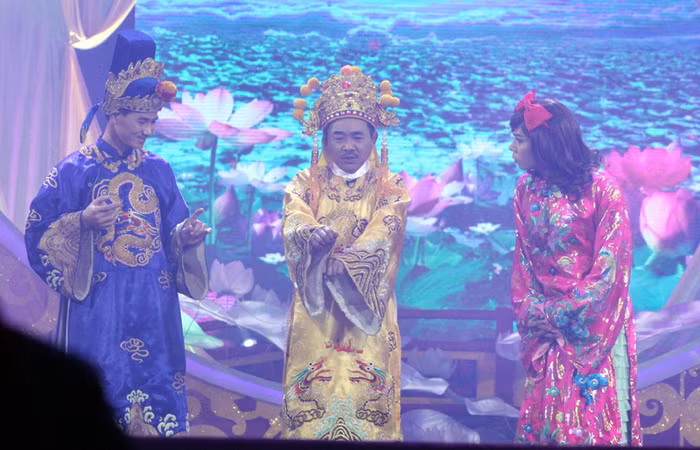 Ngọc Hoàng cũng thử nhảy 'hoang mang style'