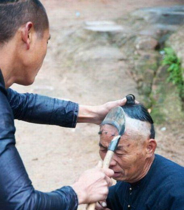 Cắt tóc. Cắt tóc.