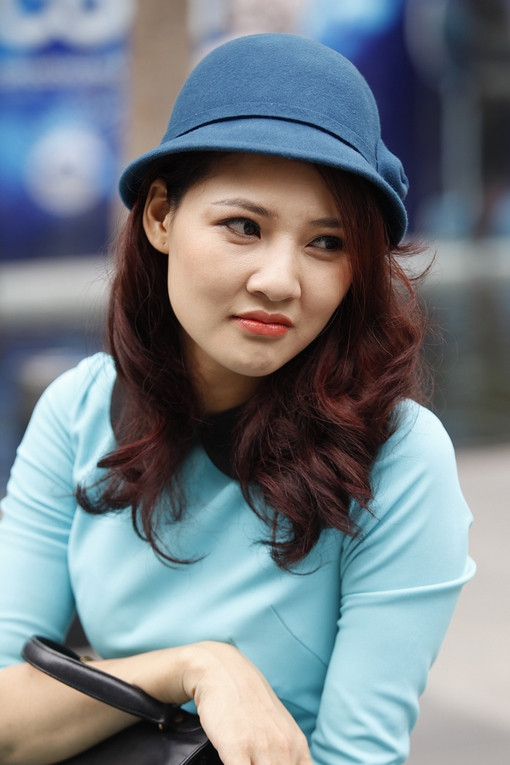 Với Quỳnh, MC không chỉ đơn thuần 1 là nghề thời thượng, để kiếm tiền mà từ xưa đến nay và cho đến sau này thì đây là 1 nghề danh giá và tri thức bởi nó đòi hỏi ở người dẫn chương trình 1 nền tảng hiểu biết sâu rộng, ứng biến tình huống linh hoạt, sự duyên dáng và cả ngoại hình.