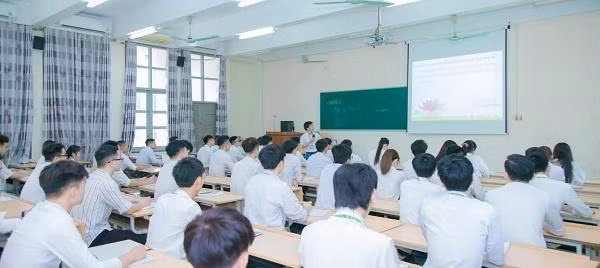 Một tiết học của sinh viên VNUA.