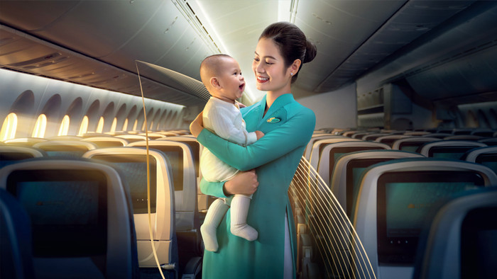 Vietnam Airlines khởi động chiến dịch “Vạn dặm nâng niu” với tôn chỉ trải nghiệm dịch vụ của hành khách là ưu tiên hàng đầu. Vietnam Airlines khởi động chiến dịch “Vạn dặm nâng niu” với tôn chỉ trải nghiệm dịch vụ của hành khách là ưu tiên hàng đầu. .jpg