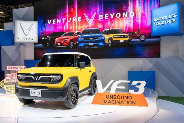 VF 3 được gọi là mẫu xe “nhỏ mà có võ”. VF 3 được gọi là mẫu xe “nhỏ mà có võ”.