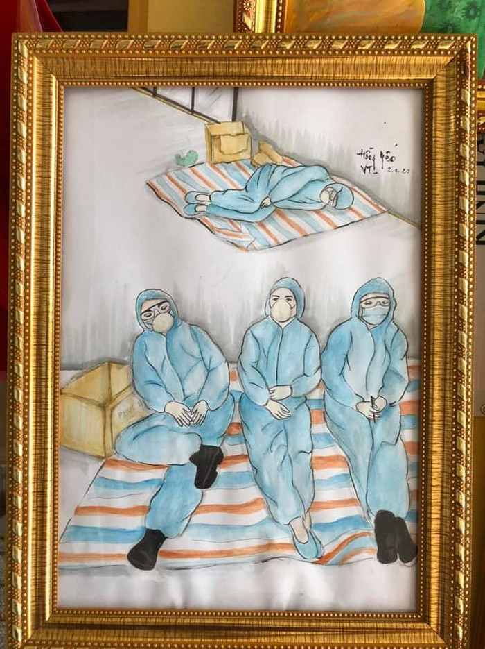 Em Hồng Yến khắc ghi những giây phút mệt mỏi, nghỉ ngơi tạm bợ của những bác sĩ Em Hồng Yến khắc ghi những giây phút mệt mỏi, nghỉ ngơi tạm bợ của những bác sĩ