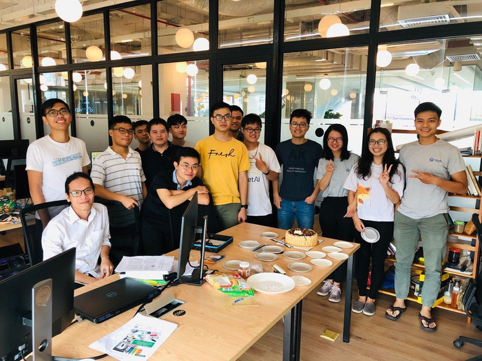 Nhiều thực tập sinh trẻ tuổi của AI Residency sở hữu công trình nghiên cứu công bố ở những hội thảo hàng đầu thế giới. Nhiều thực tập sinh trẻ tuổi của AI Residency sở hữu công trình nghiên cứu công bố ở những hội thảo hàng đầu thế giới.