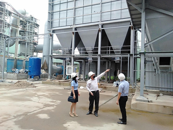 Cán bộ BIDV Thái Nguyên khảo sát khách hàng gặp khó khăn do Covid-19