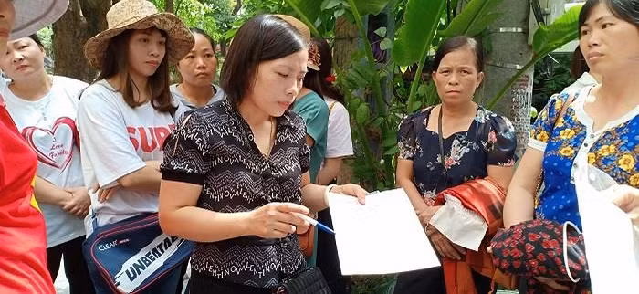 Giáo viên hợp đồng gần như sẽ không đủ điều kiện xét tuyển vì không được đóng bảo hiểm xã hội (Ảnh: V.N)