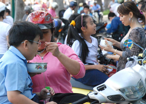 Con ước ngày nào cũng có thanh tra để không phải đi học thêm ảnh 2 Con ước ngày nào cũng có thanh tra để không phải đi học thêm ảnh 2